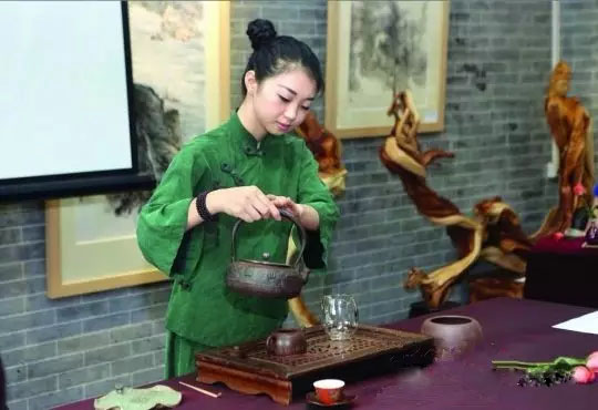 崖柏茶道