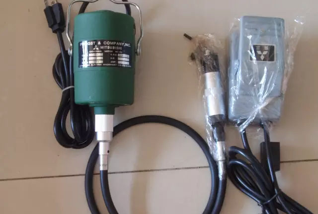 打磨崖柏工具吊磨机