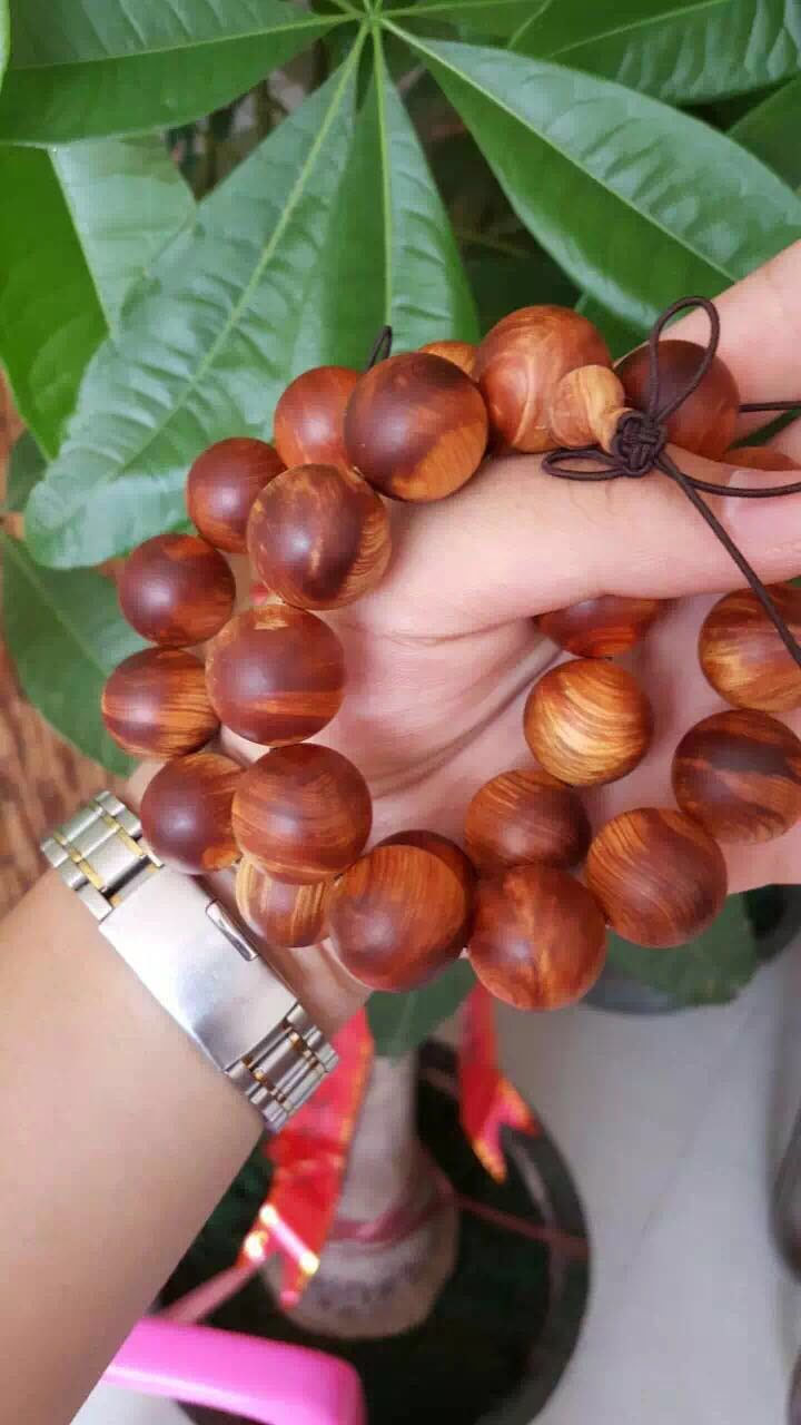 崖柏红油珠子